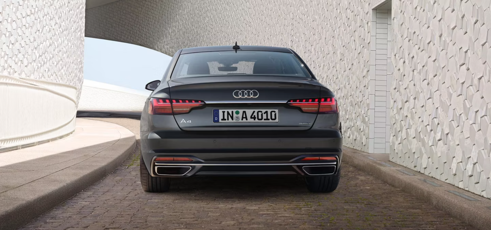 Bố trí đầy uy lực