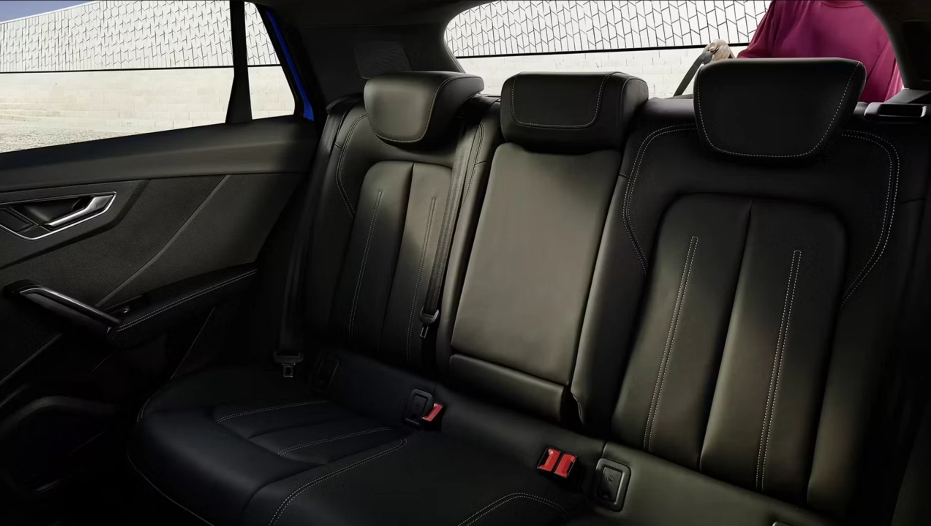 Thiết thực và rộng rãi